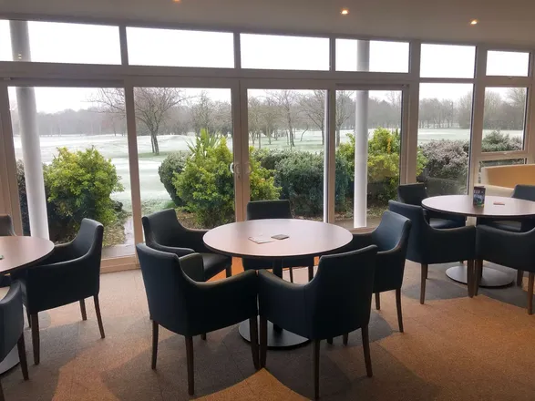 Venue Hire & Events 15 Clubhouse bar on a frosty morning at Brampton Park Golf Club